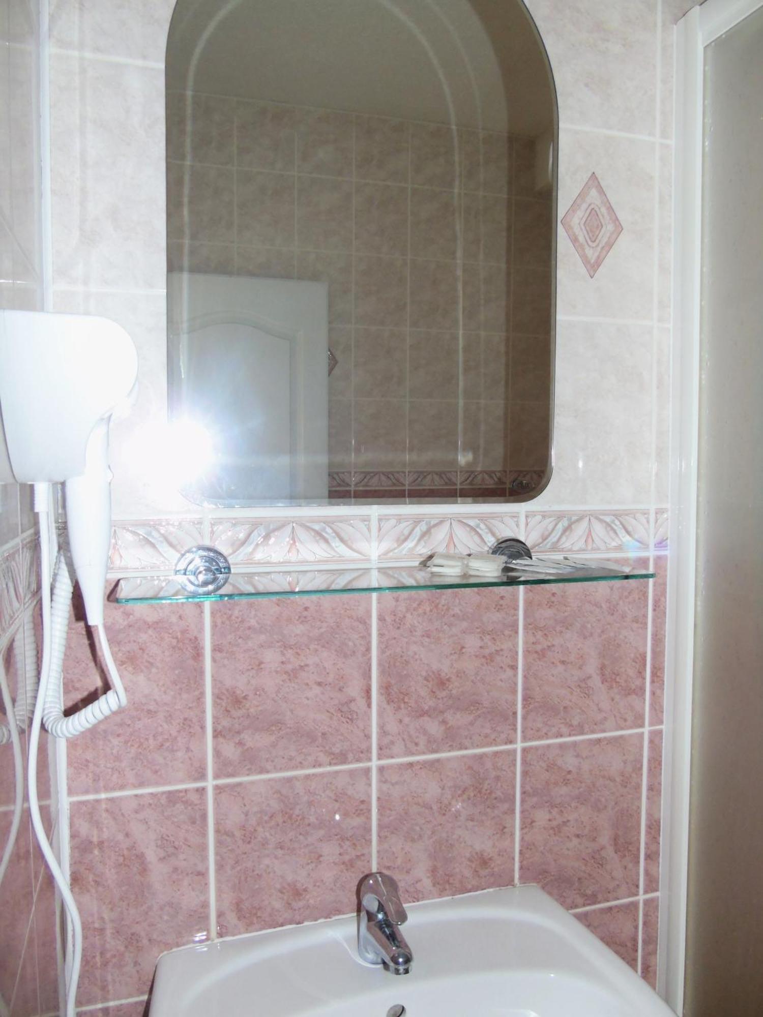 Toris Inn Trinec Kültér fotó